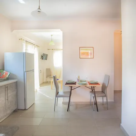 Dimitra's Nydri (Lefkada)